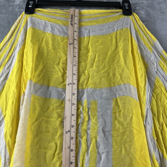 Rectangular Scarf Yellow & Beige Geometric Pattern Light Weight - Picture 2 of 5
